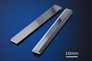 写真:高性能磁性楔